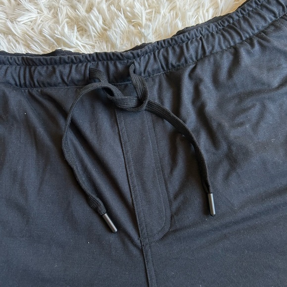 Eddie Bauer black lounge elastic waist shorts size XL - Picture 4 of 10